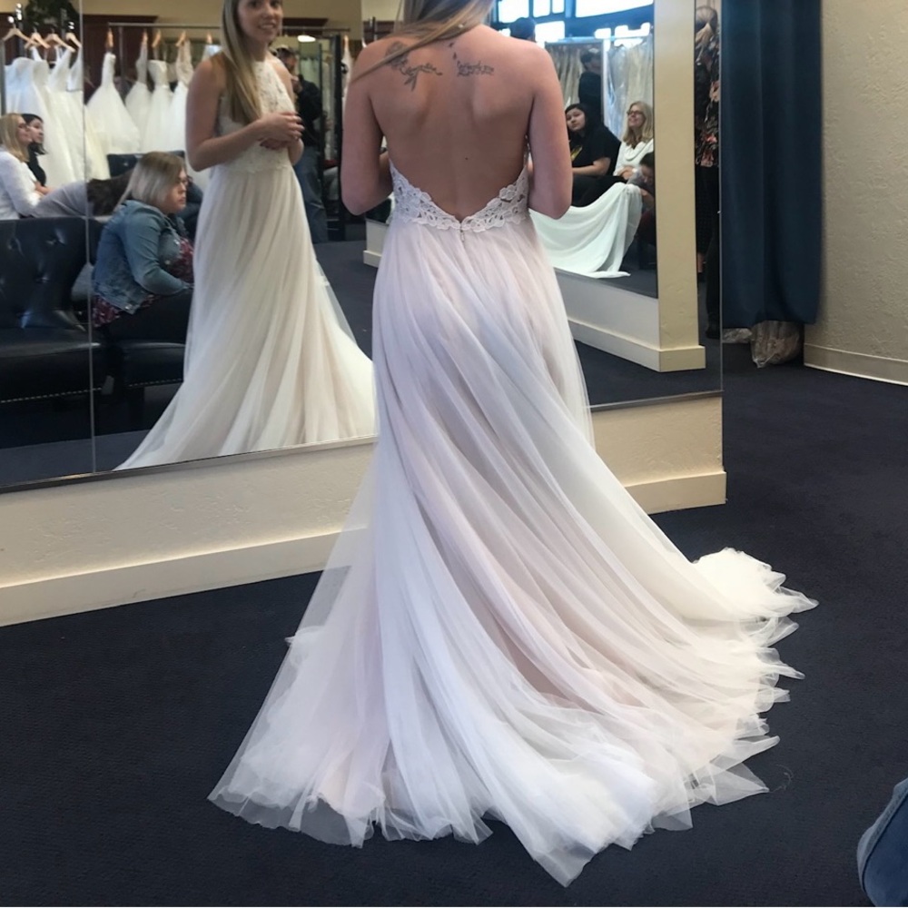 Wedding dress never worn fits like a size zero - Picture 4 of 8